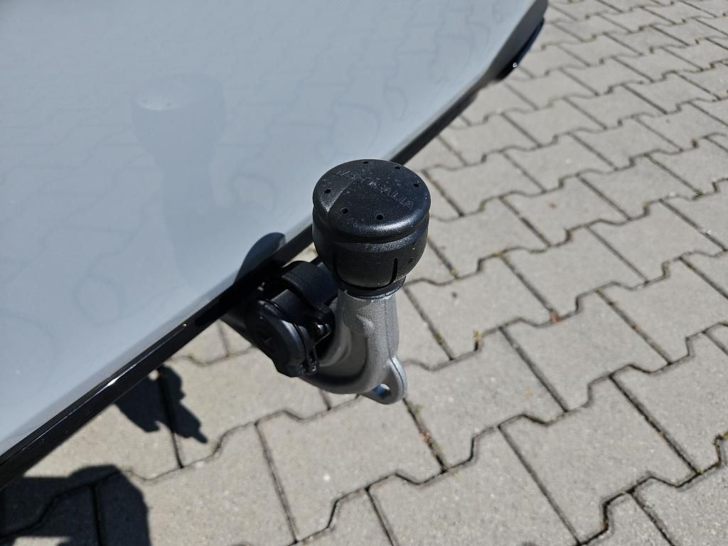 Mercedes-Benz A 250 2025