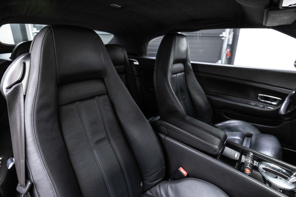 Bentley Continental GTC 2008