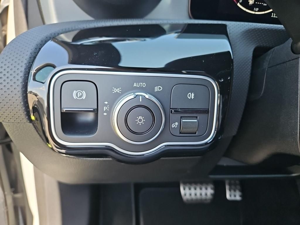 Mercedes-Benz A 250 2025