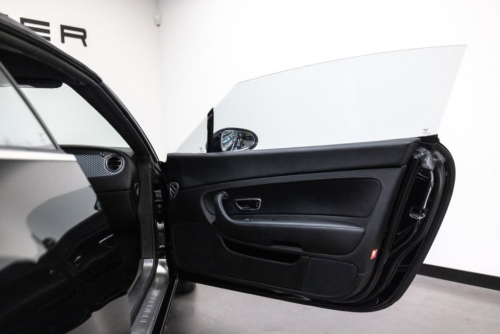 Bentley Continental GTC 2008