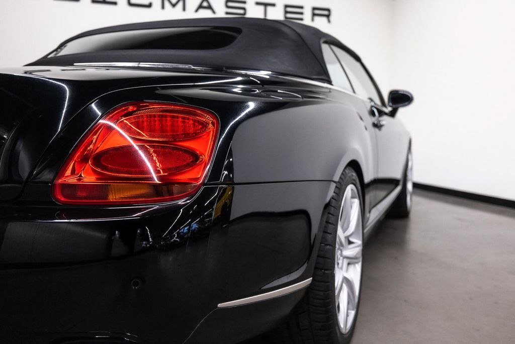 Bentley Continental GTC 2008
