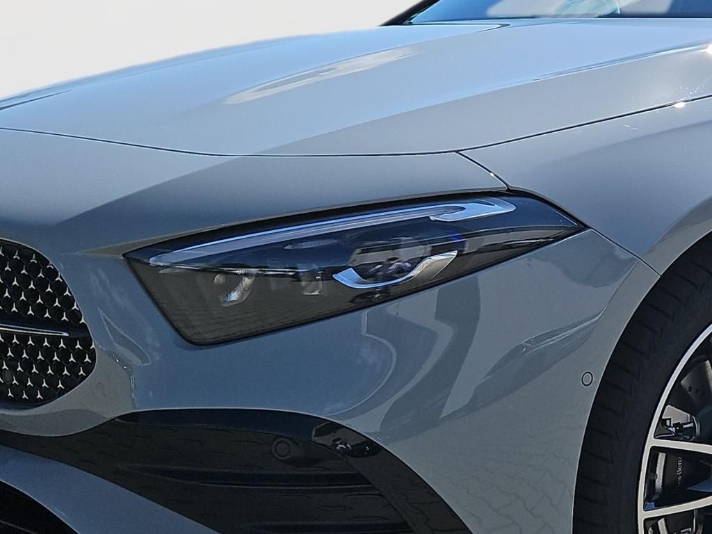 Mercedes-Benz A 250 2025