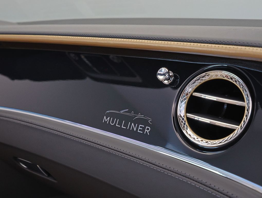 Bentley Continental GTC 2024