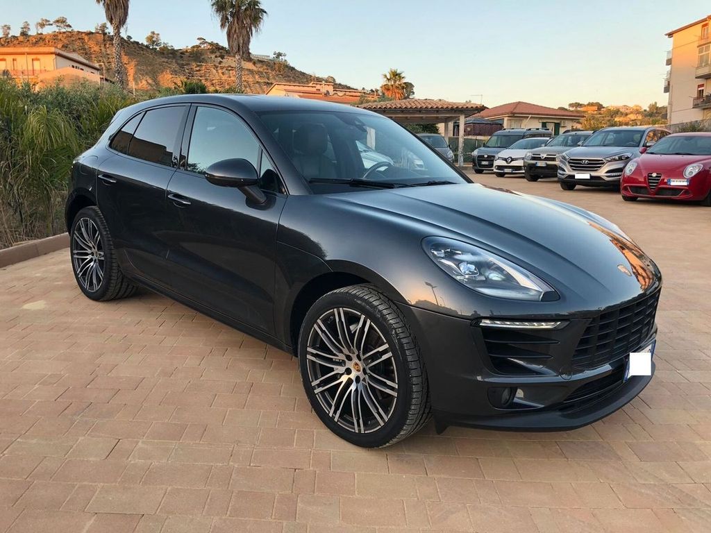 Porsche Macan 2018