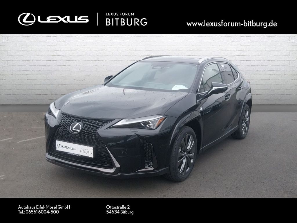 Lexus UX 2024