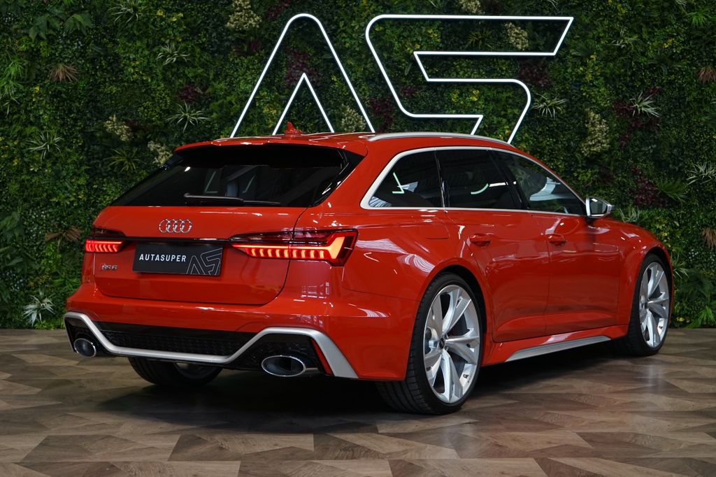 Audi RS6 2024