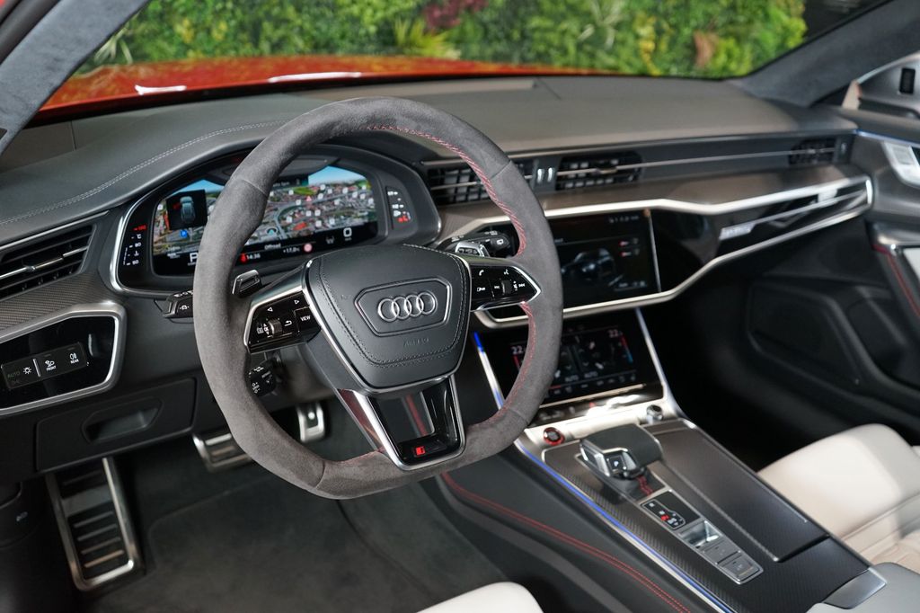 Audi RS6 2024