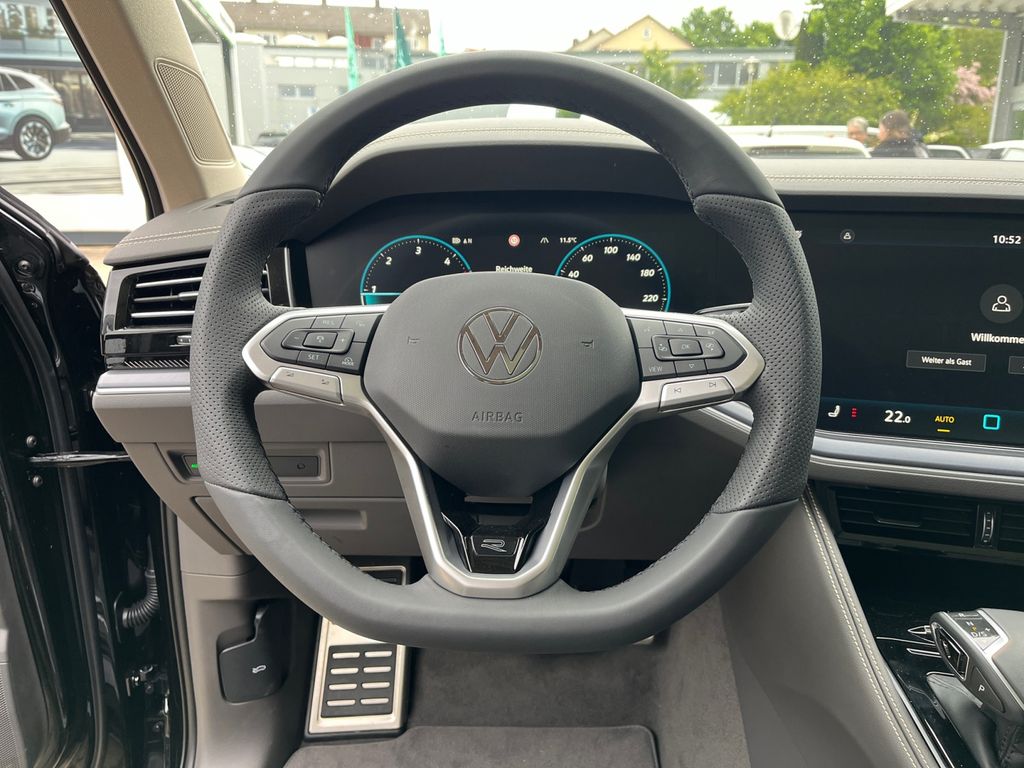 Volkswagen Touareg 2025