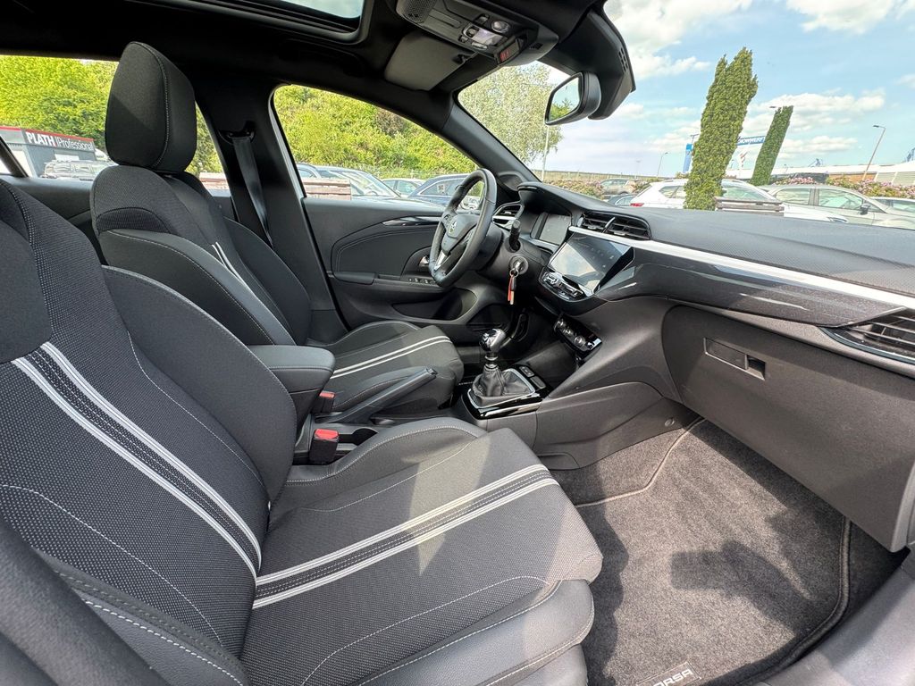 Opel Corsa 2024