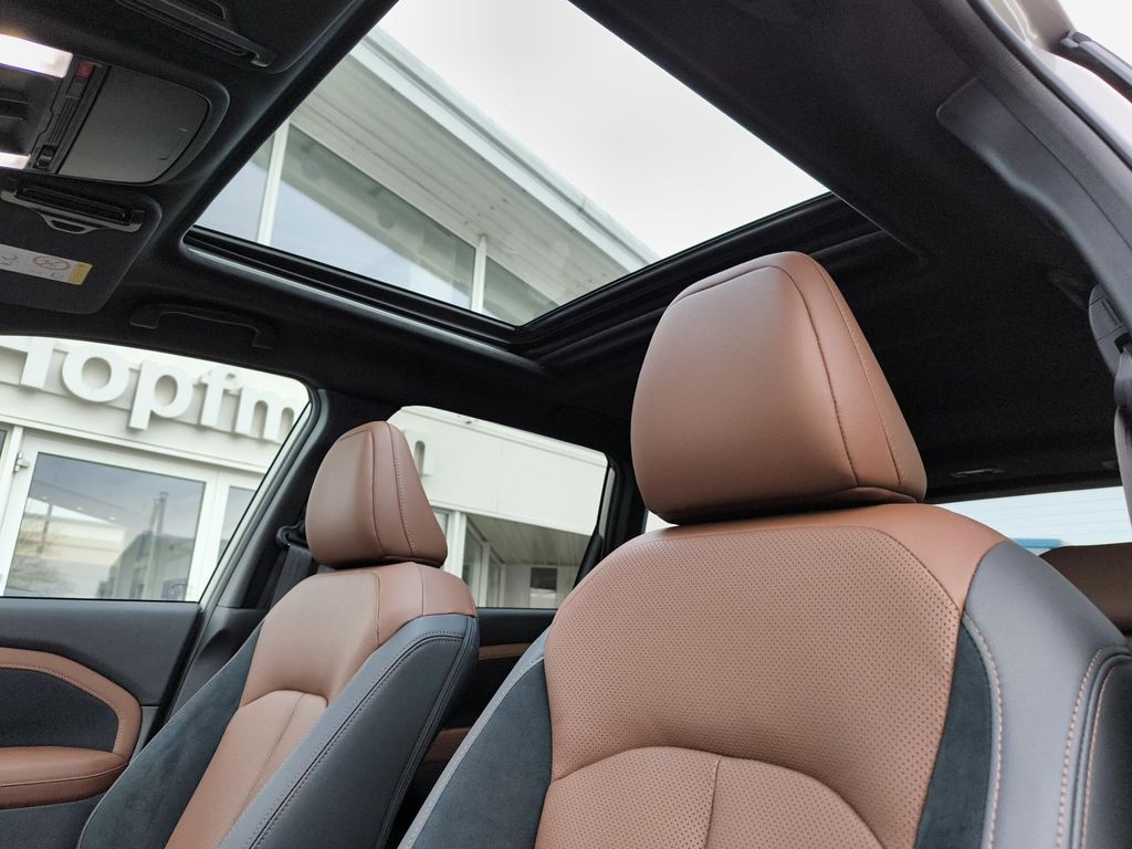 Subaru Forester 2025