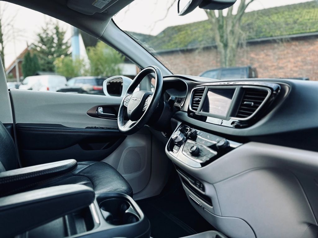 Chrysler Pacifica 2019