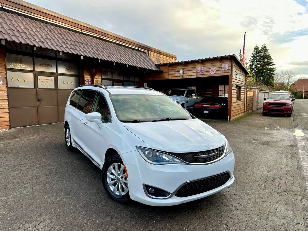 Chrysler Pacifica 2019