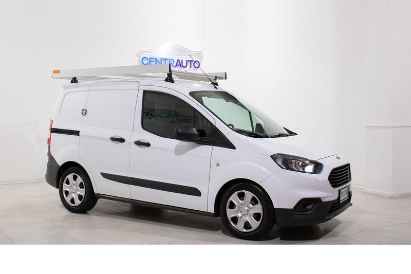 Ford Transit Courier 2019