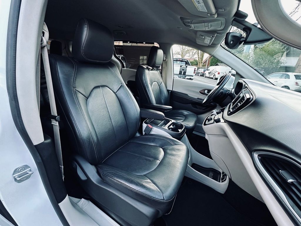 Chrysler Pacifica 2019