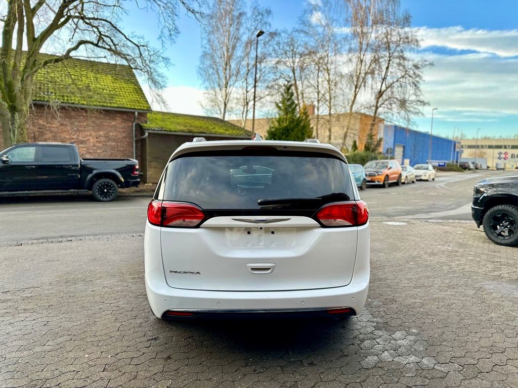 Chrysler Pacifica 2019