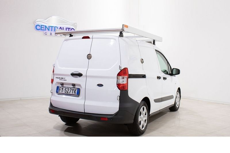 Ford Transit Courier 2019