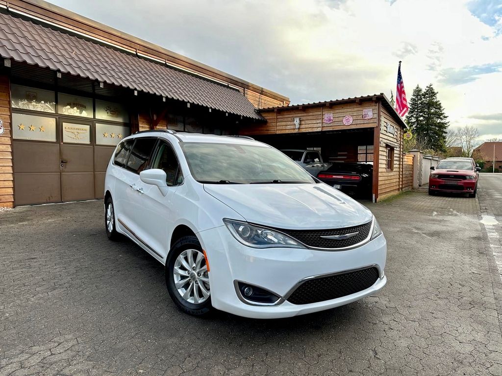 Chrysler Pacifica 2019