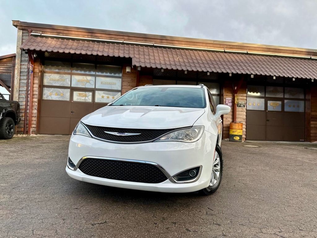Chrysler Pacifica 2019