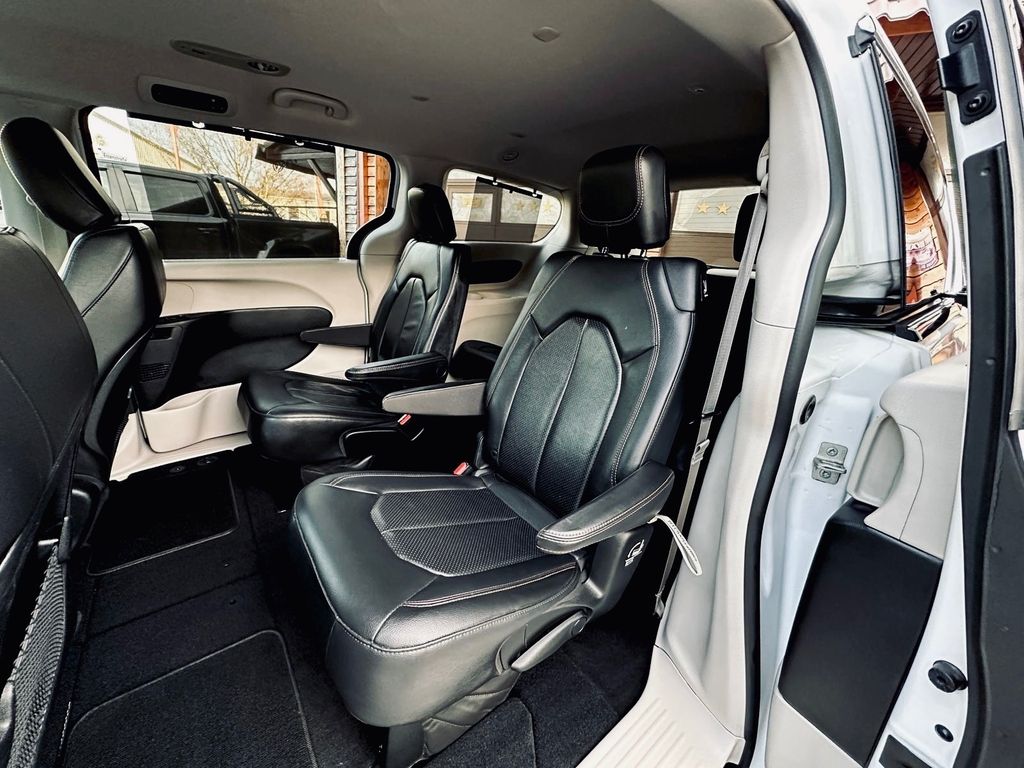 Chrysler Pacifica 2019