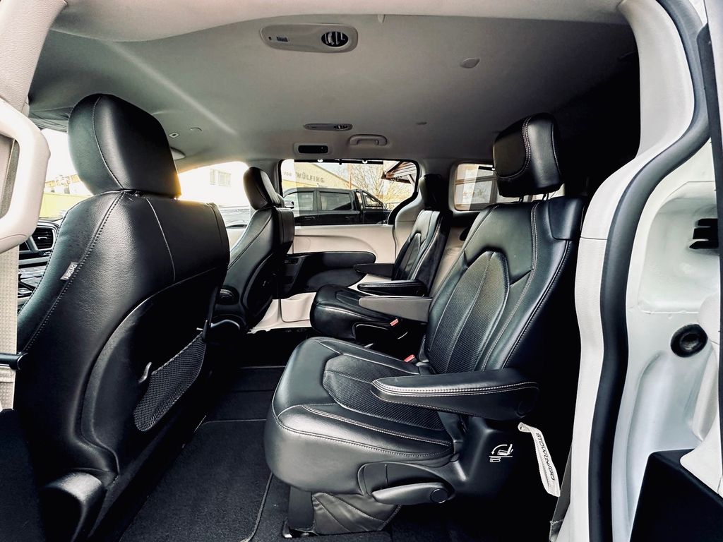 Chrysler Pacifica 2019