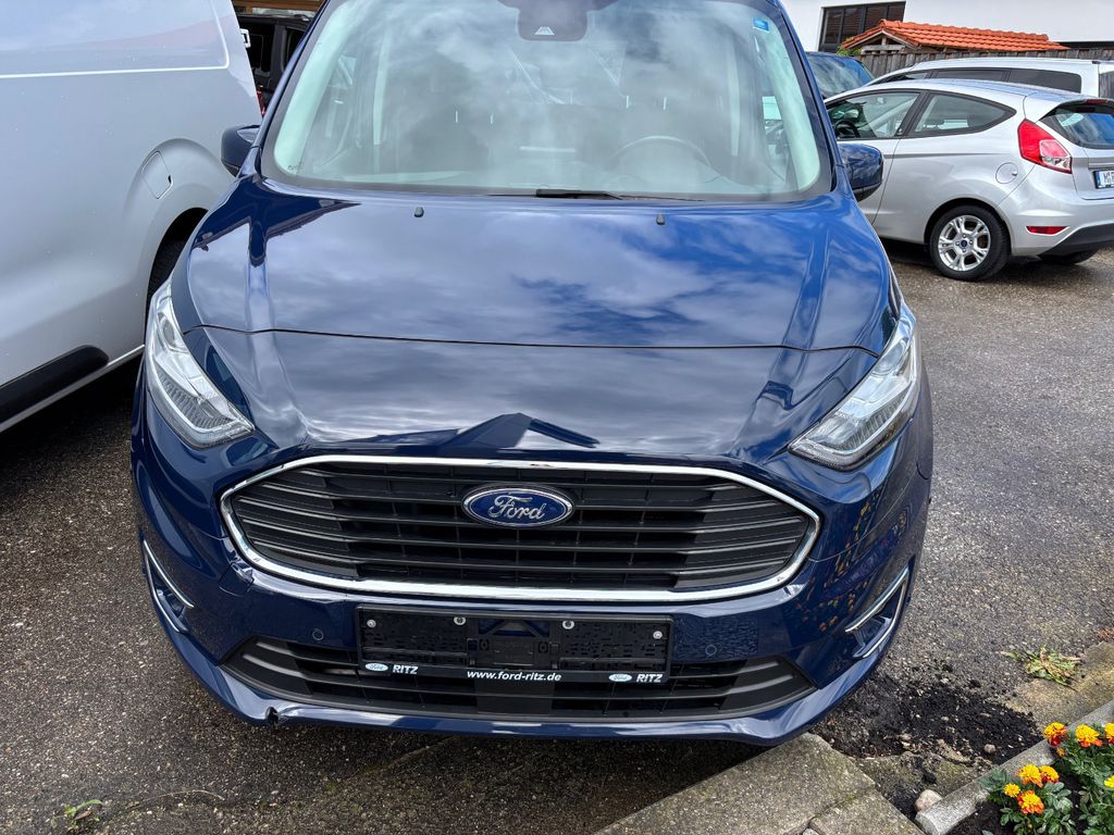 Ford Grand Tourneo 2019