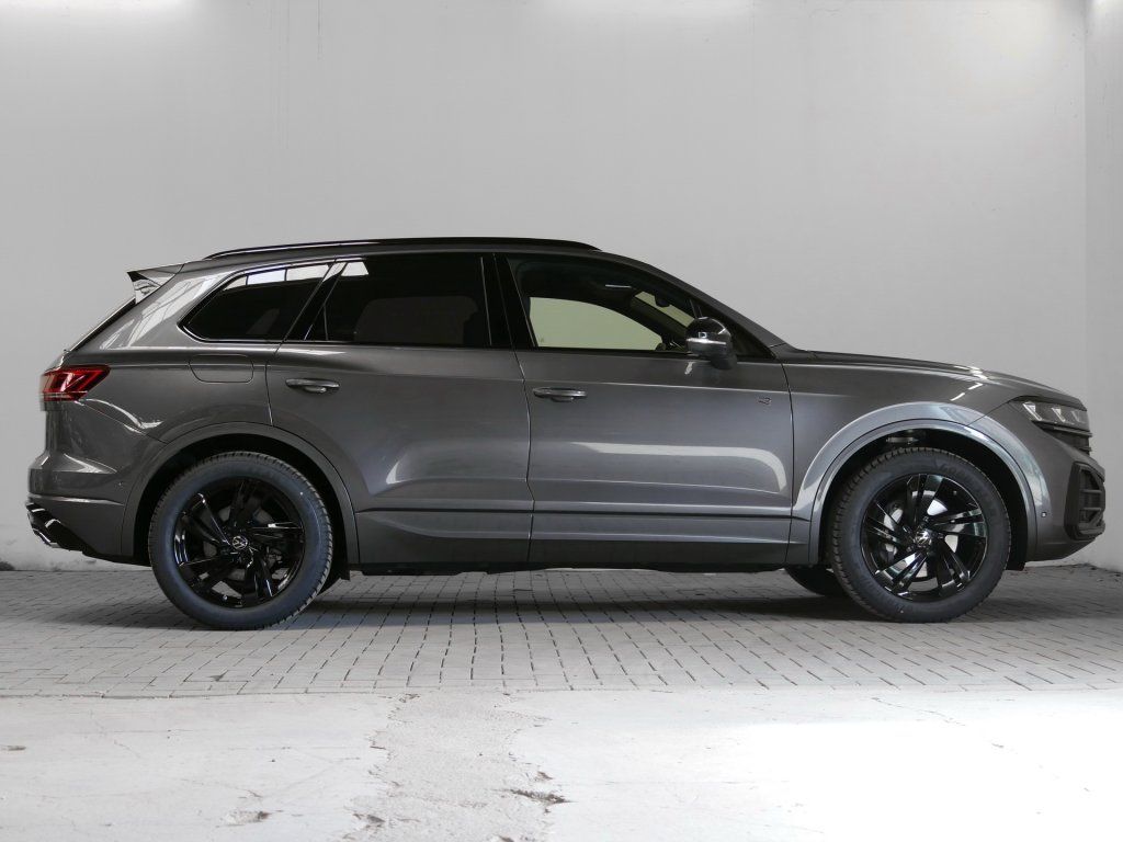 Volkswagen Touareg 2025