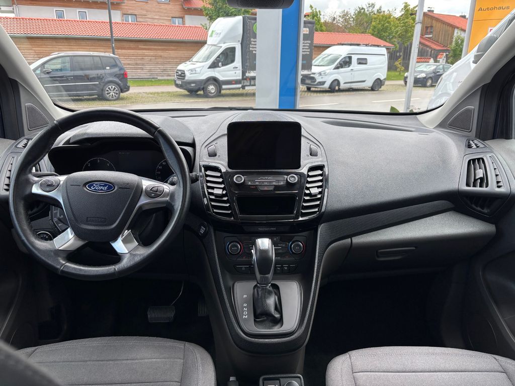 Ford Grand Tourneo 2019