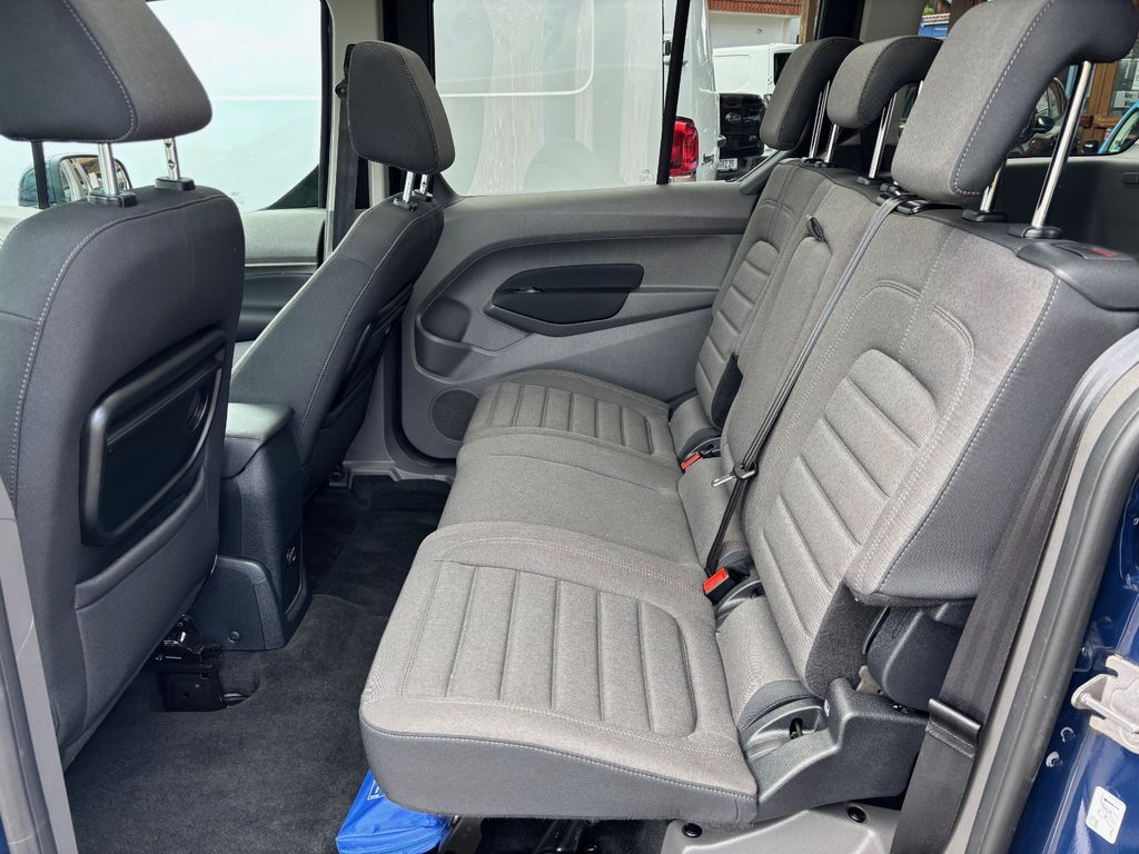 Ford Grand Tourneo 2019