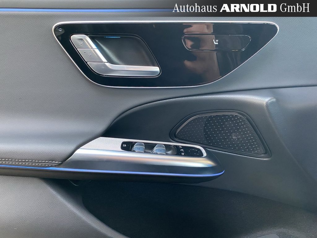 Mercedes-Benz E 300 2024