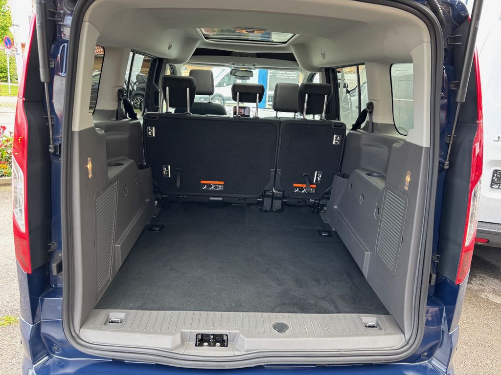 Ford Grand Tourneo 2019