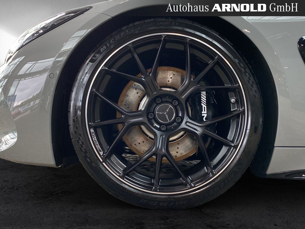 Mercedes-Benz AMG GT 2024