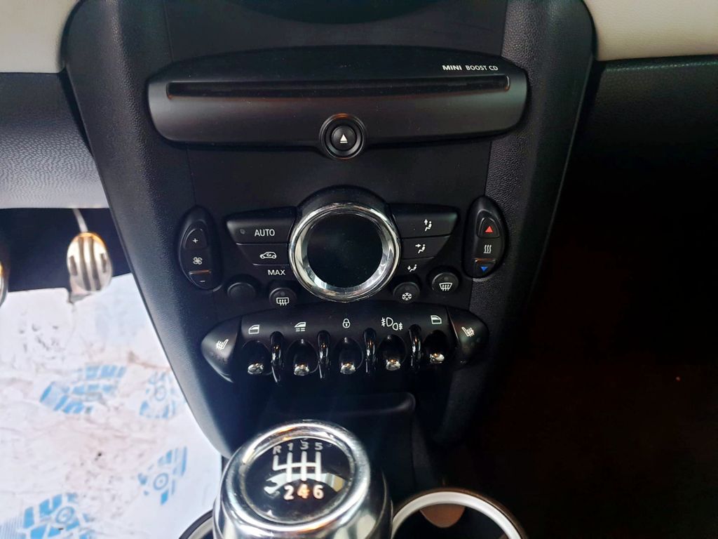 MINI Cooper S 2011