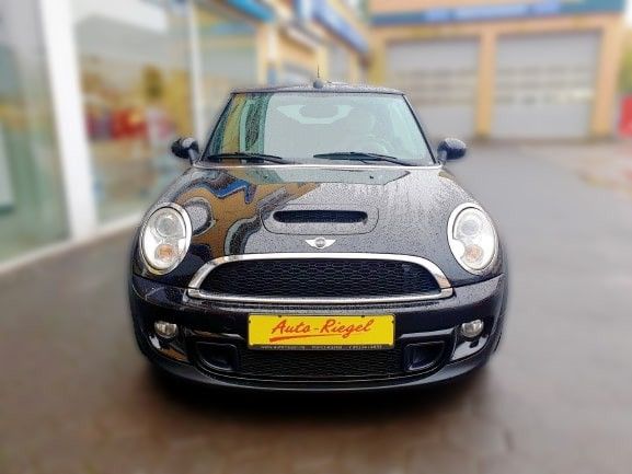 MINI Cooper S 2011