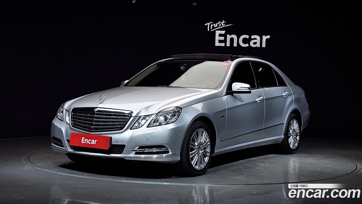 Mercedes-Benz E-Class 2012