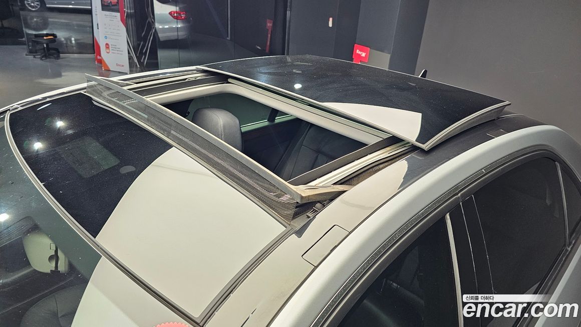 Mercedes-Benz E-Class 2012