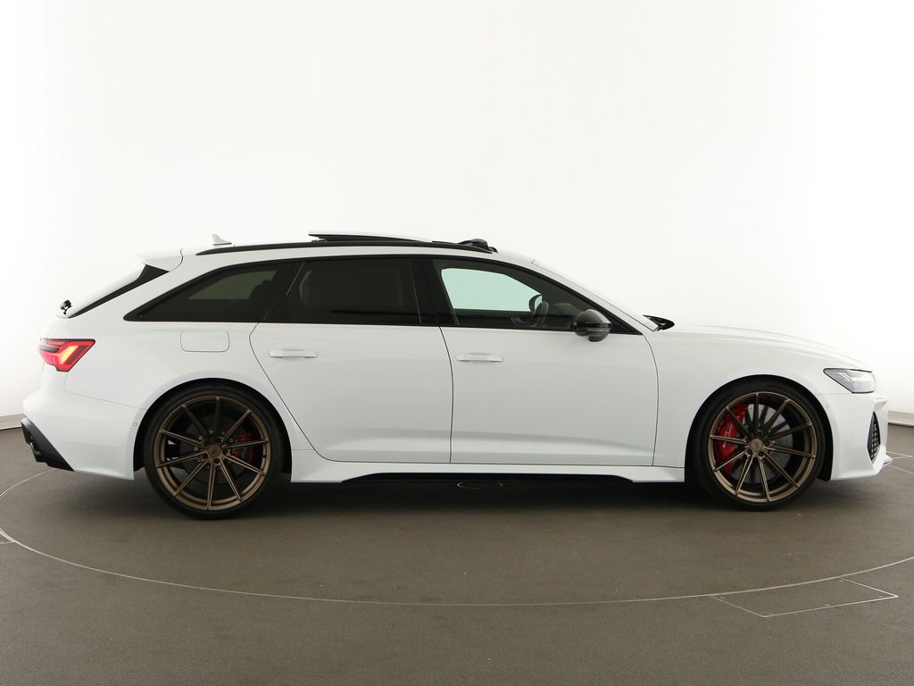 Audi RS6 2023