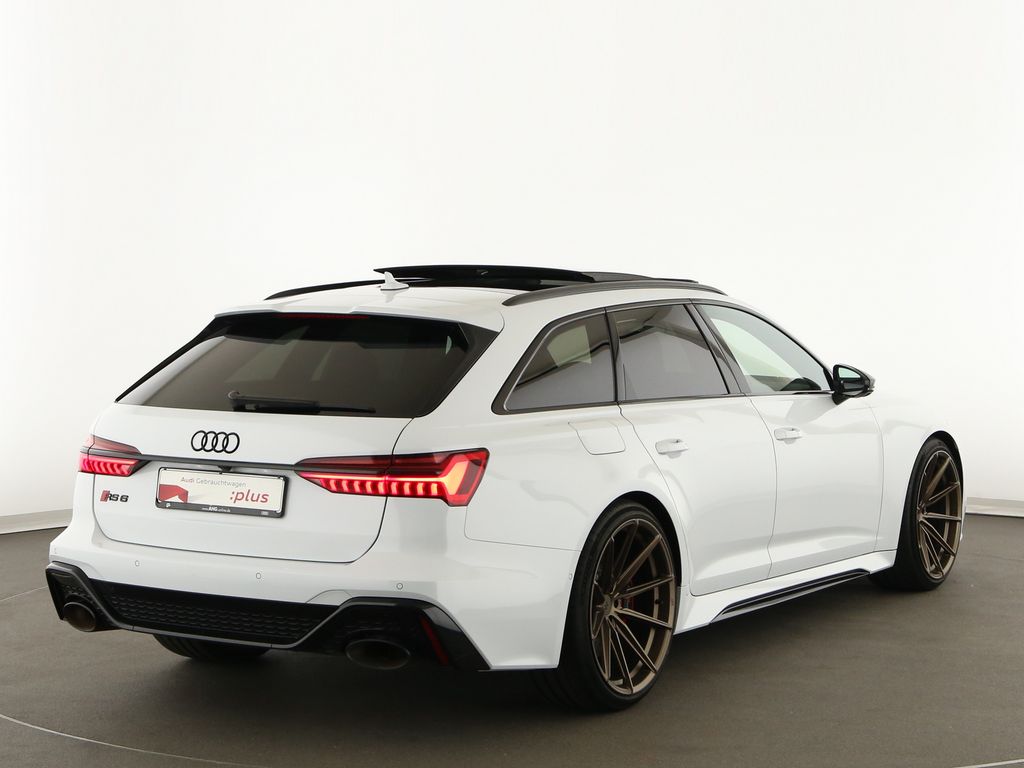 Audi RS6 2023