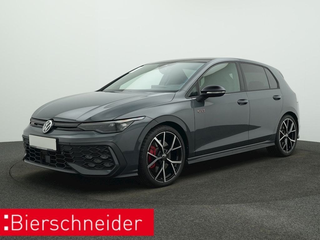 Volkswagen Golf 2024