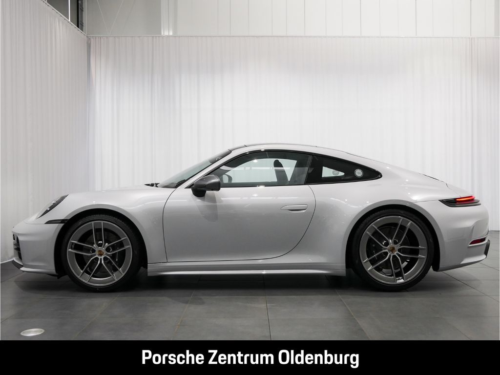Porsche 992 2025