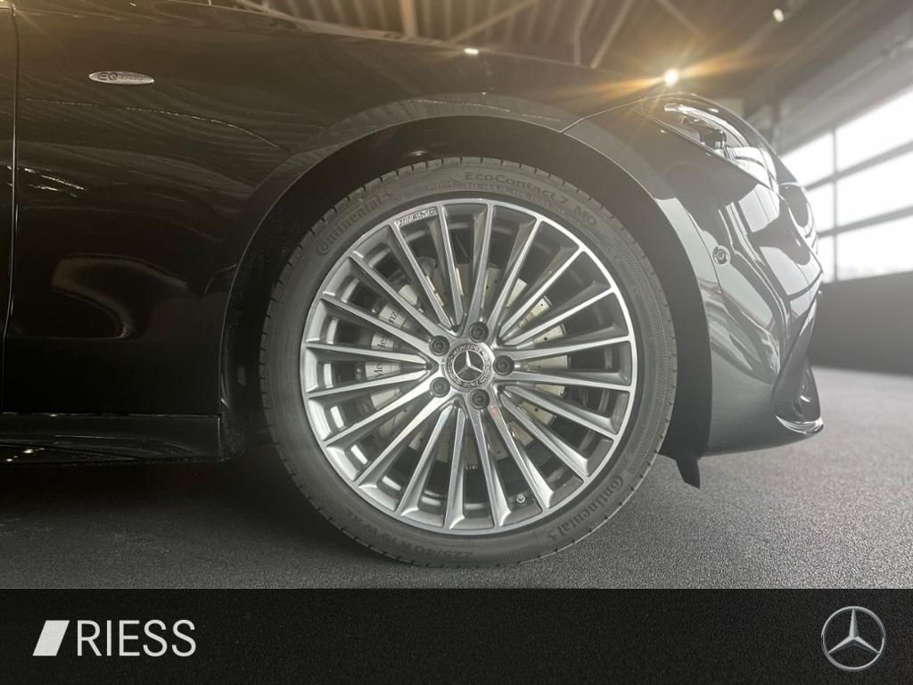 Mercedes-Benz C 300 2025