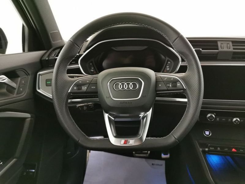 Audi Q3 2024