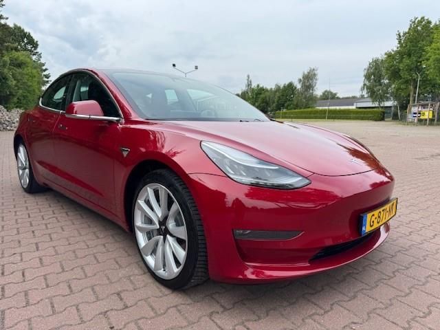 Tesla Model 3 2019
