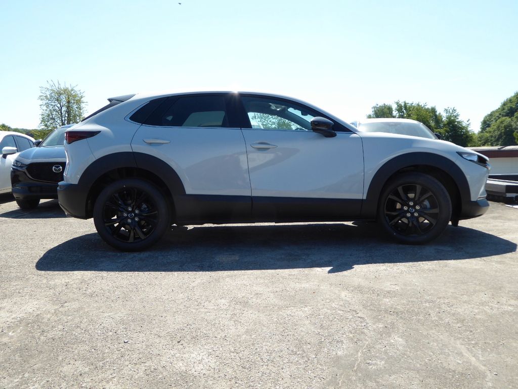Mazda CX-30 2025