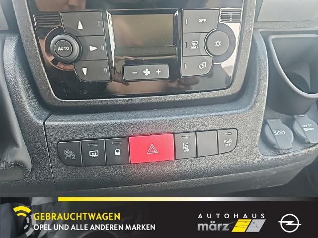 Opel 2024