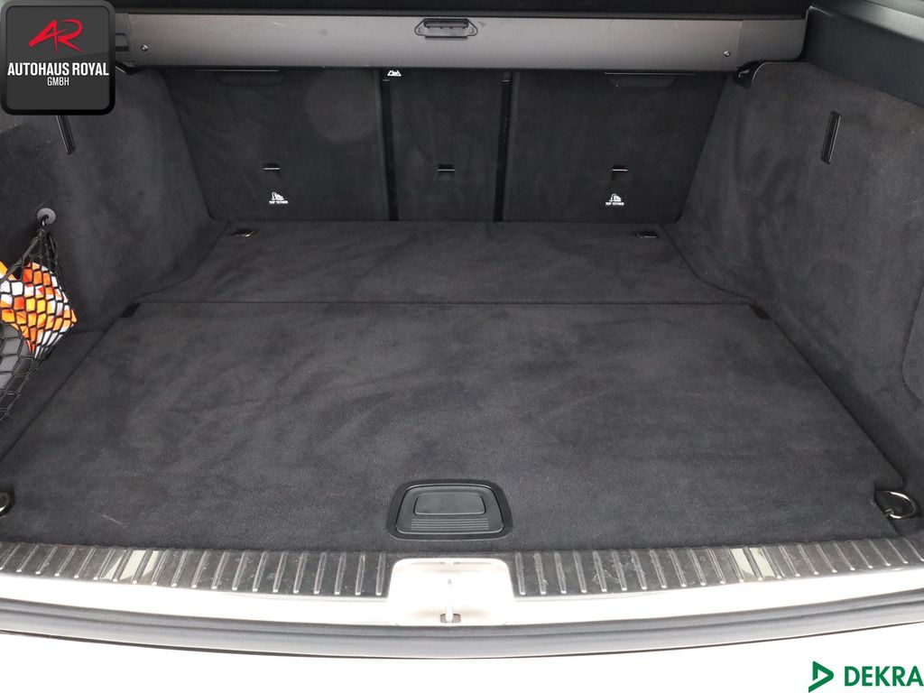 Mercedes-Benz C 300 2021