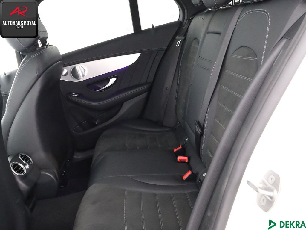 Mercedes-Benz C 300 2021