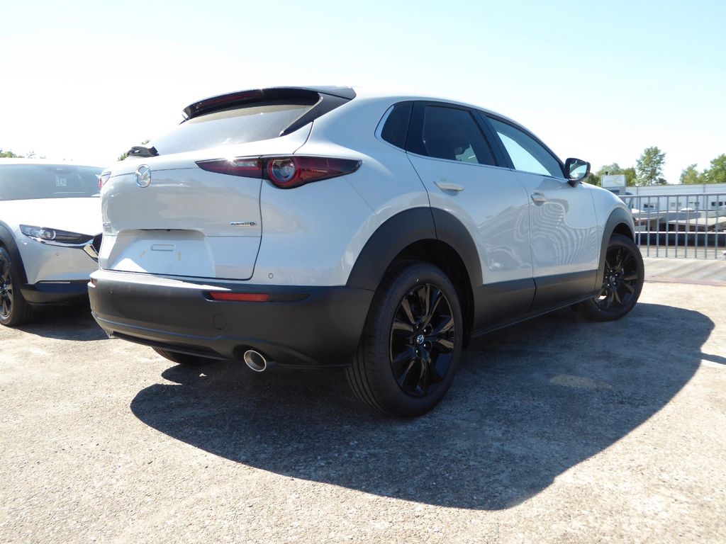 Mazda CX-30 2025