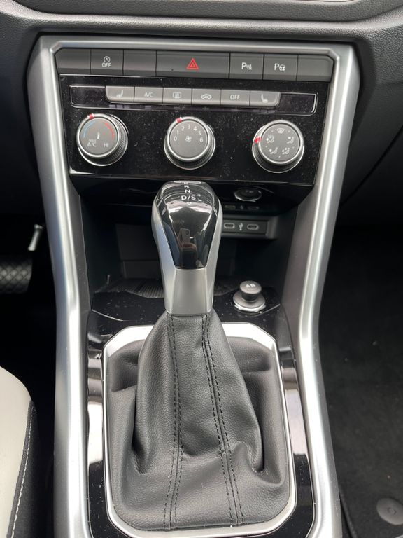 Volkswagen T-Roc 2024