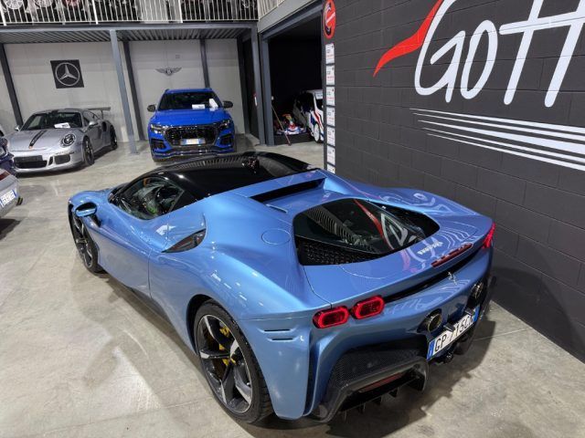 Ferrari LaFerrari 2023