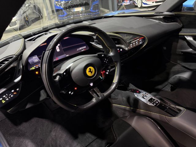 Ferrari LaFerrari 2023